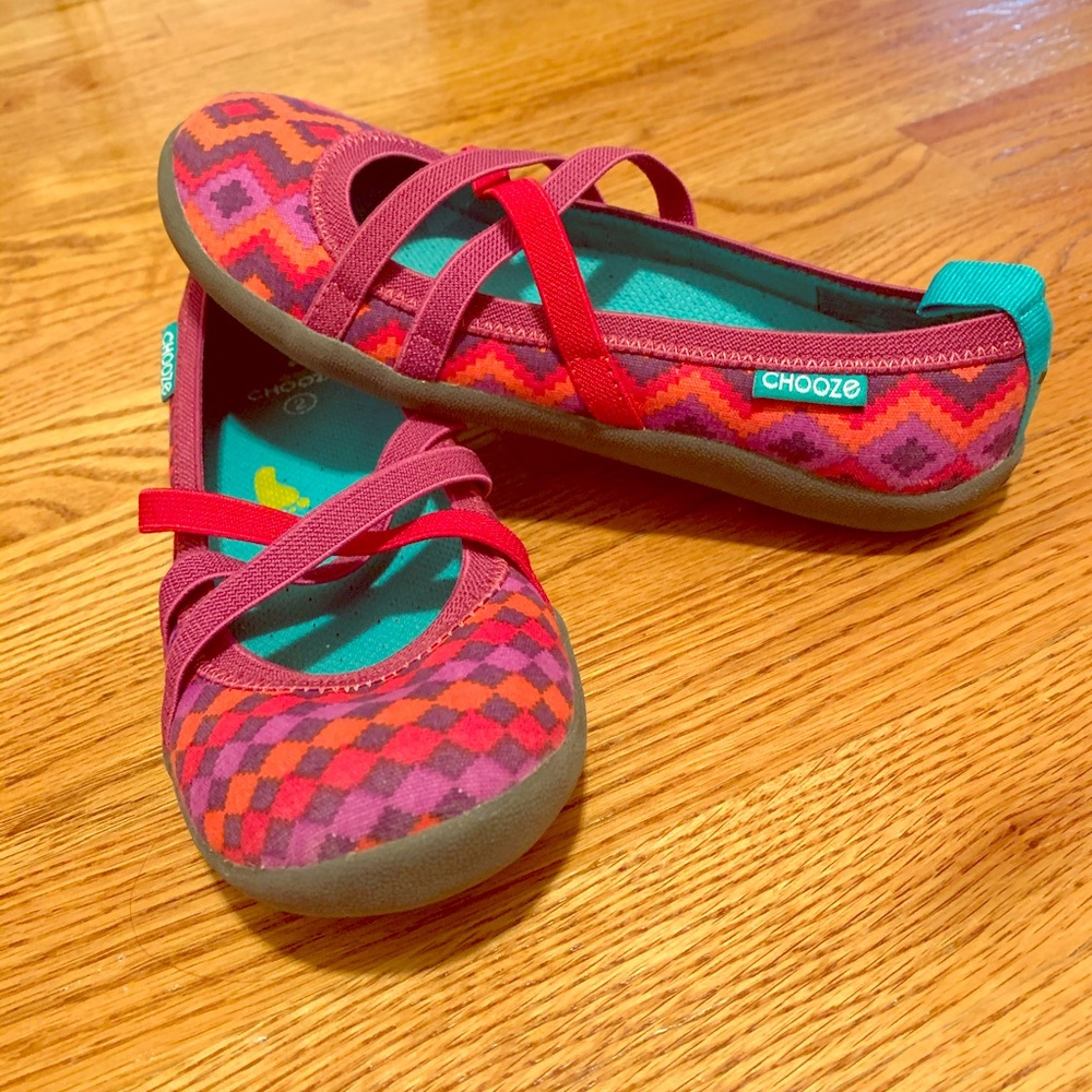 Chooze ballet flats size 2